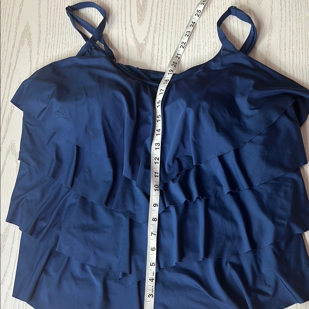 Chic Blue Bikini Set with Classic Design - Picture 11 of 14